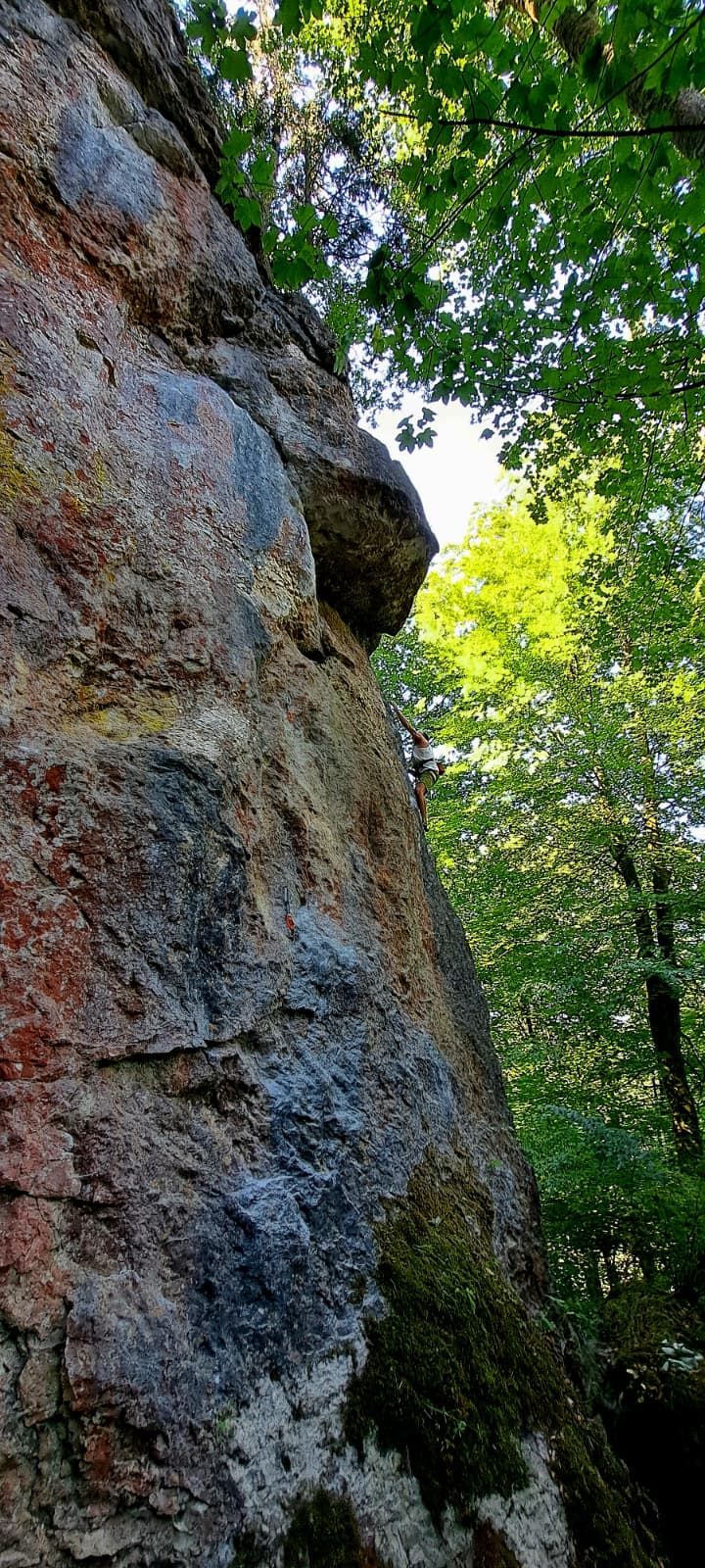 Schrollwand