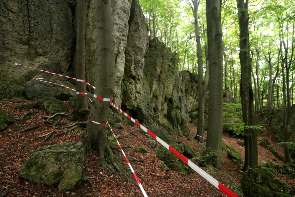 Zu stark genutzt und deshalb über 14 Monate gesperrt: Die Förstelsteinkette bei Gößweinstein
