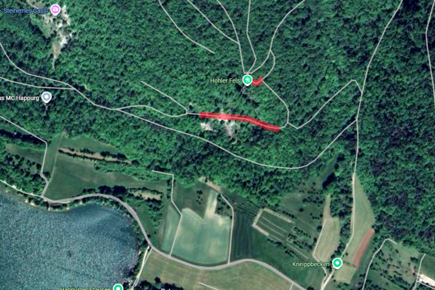 Die rot markierten Wege sind von der Sperrung betroffen. (Karte: LRA)