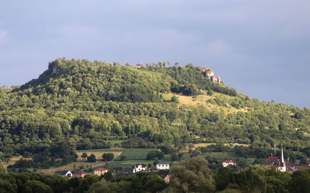 Das Walberla über Kirchehrenbach, der Inbegriff des Landkreises Forchheim