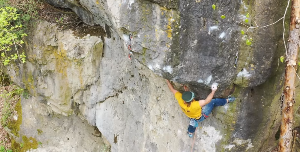 Heiko Queitsch in Fantasie und Träume (9+/10-) an der Wattendorfer Wand (Bild: Videomaterial Heiko Queitsch)