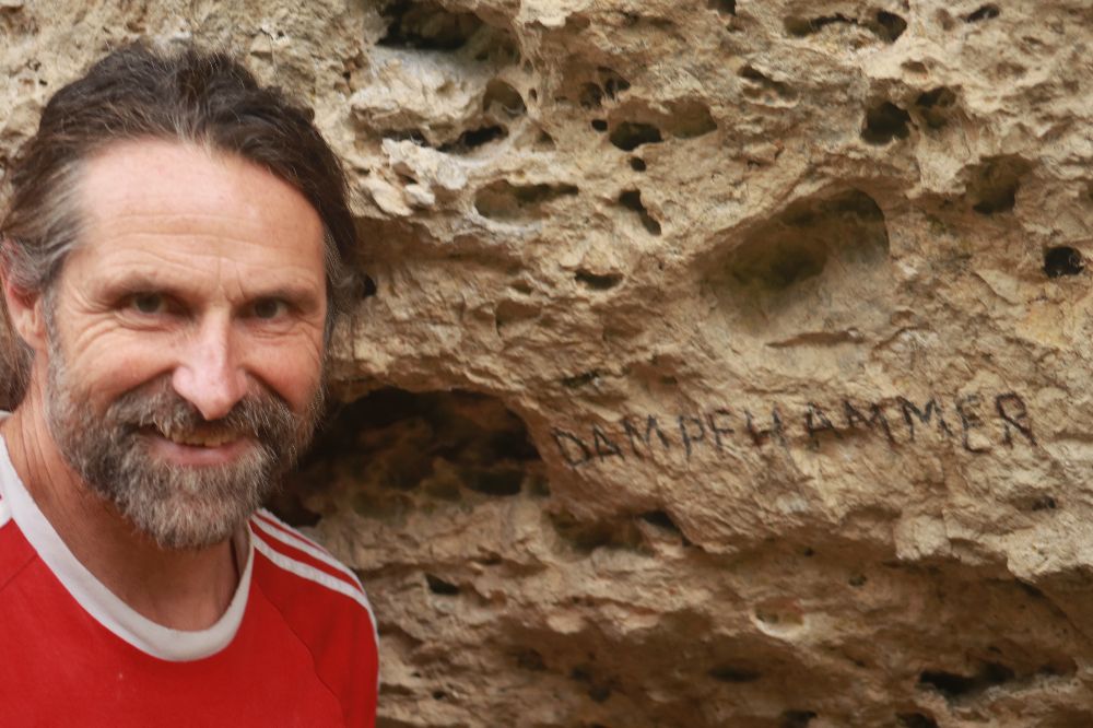 Alexander Huber - hier am Weißenstein beim Kletterfestival 2024 - ist in diesem Jahr nicht am Start, stattdessen sein Bruder Thomas mit Band