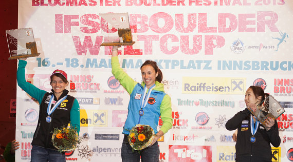 Anna Stöhr, Juliane Wurm und Akiyo Noguchi (Bild: Elias Holzknecht)