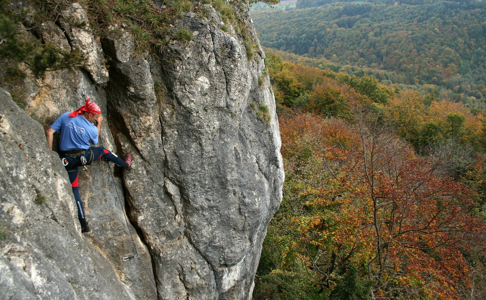 Matthias ´Matters´ Engelhardt in einer Route am Röthelfels