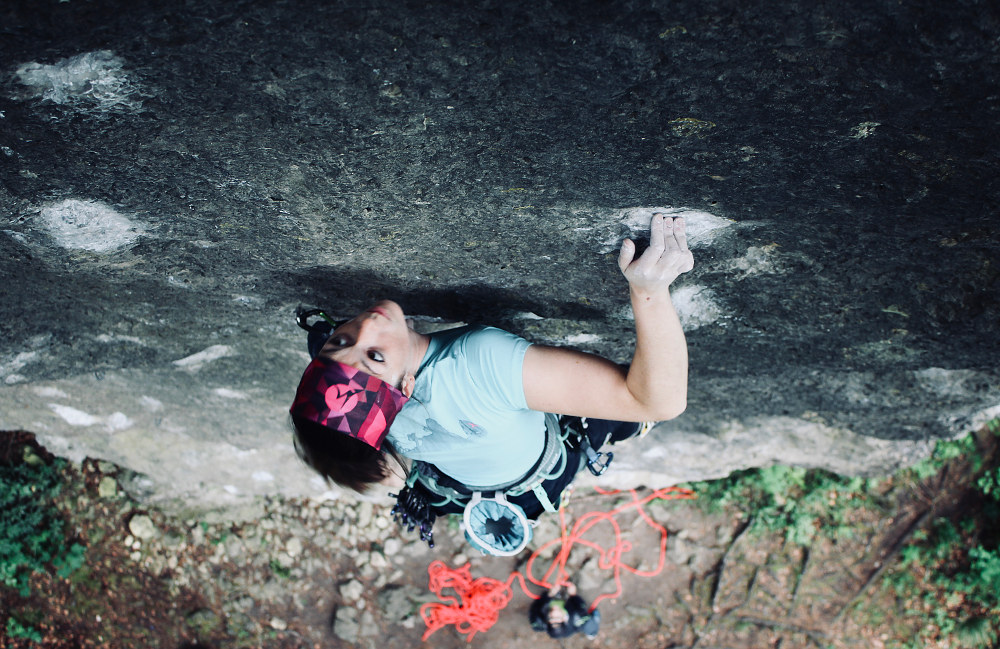 Rosalie Klaus in Eraserhead (8+) an den Bleisteinen im Oberen Trubachtal (Bild: Florian Brümmer)