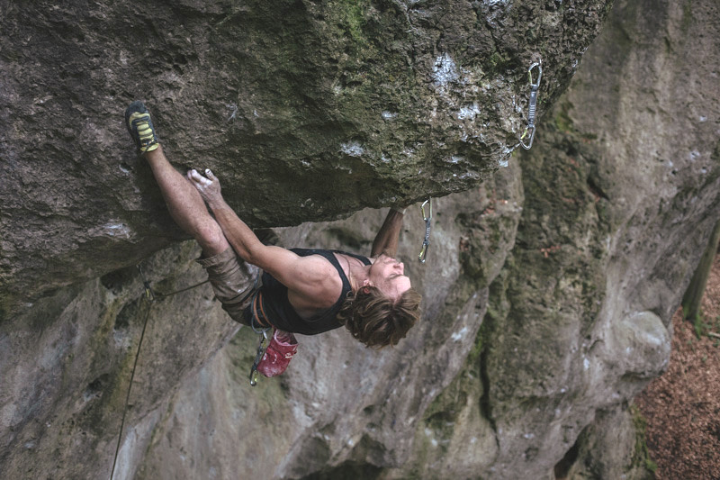 Heiko Queitsch in seiner Neutour ´kleiner roter Traktor´ (10-) an der Hühnersteiner Wand (Bild: Tobias Plail)