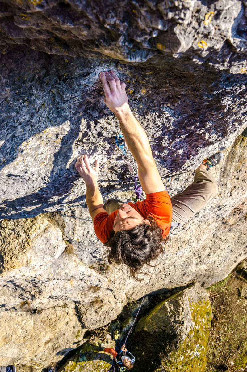 Finger unter Vollast am Nankendorfer Block im Frankenjura (Bild: Archiv Stöcker)