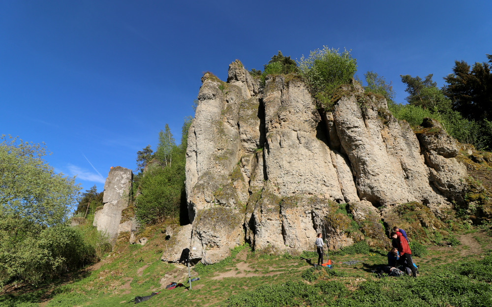 Die jetzt gesperrten Felsen Steinfelder Turm und Steinfelder Wand