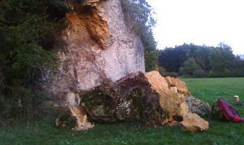 Der Felssturz am Felsenländl (Bild: Stefan Weigel/ Nico Erhardt)