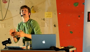 Erbse bei Kletterkabarett in Action