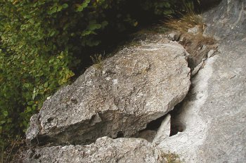 Der lockere Block in der Talseite des Dromedars